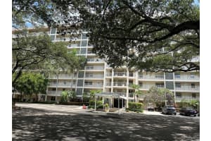 3520 Oaks Way APT 105, Pompano Beach, FL 33069, - MLS#A11841626