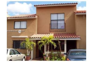 2740 W 62nd Pl 202, Hialeah