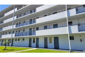 950 Hillcrest Dr APT 106, Hollywood, FL 33021, - MLS#A11841676