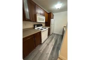 7075 Nw 186th St C504, Hialeah