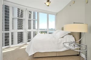 Trump Royale, 18201 Collins Ave APT 4009A, Sunny Isles Beach, FL 33160, - MLS#A11841719