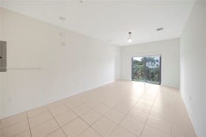 8265 NW 41st St C-202, Doral, FL 33166 - MLS#A11841720