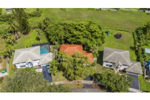 840 Greenbriar Ave Davie, FL 33325 - MLS#A11841779