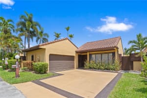 1040 NE 204th Terrace, Miami, FL 33179, - MLS#A11841796