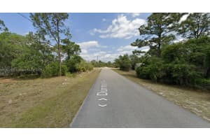 832 Durmon Ave Lake Placid, FL 33852 - MLS#A11841820