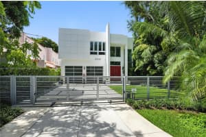 4048 Malaga Ave Miami, FL 33133 - MLS#A11841883