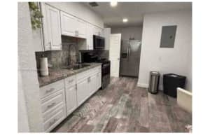 100 NW 8th Ave, Hallandale Beach, FL 33009, - MLS#A11841891