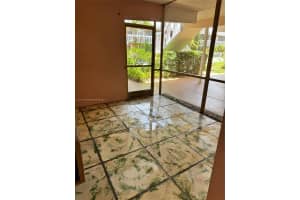 160 Ne 8th Ave 11a, Hallandale Beach