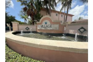 2021 Se 10th Av 220, Fort Lauderdale