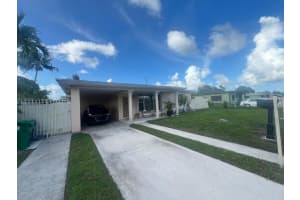 3435 Nw 80th St, Miami