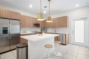 8301 NW 41st St B-102, Doral, FL 33166, - MLS#A11842190