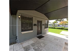 2518 Monroe St 1 2, Hollywood, FL 33020, - MLS#A11842193
