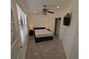 2518 Monroe St 1 2, Hollywood, FL 33020, - MLS#A11842193