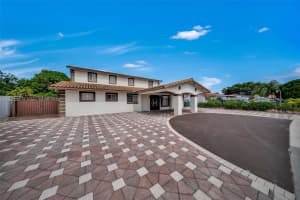2705 SW 108th Ct, Miami, FL 33165, - MLS#A11842200