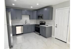 2353 Delrose Dr E, Lakeland, FL 33805, - MLS#A11842227