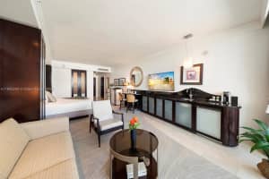 4391 Collins Ave 802 Miami Beach, FL 33140 - MLS#A11842244