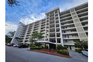 3250 N Palm Aire Dr 710, Pompano Beach