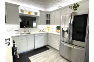 5900 Nw 17th Pl 209, Sunrise