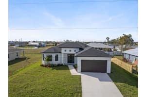 2632 Nw 4th Ave 2632 Cape Coral, FL 33993 - MLS#A11842270