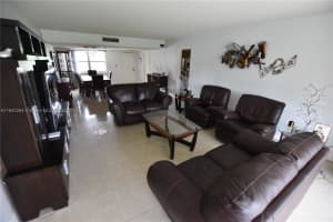 3800 Oaks Clubhouse Dr APT 309, Pompano Beach, FL 33069, - MLS#A11842354