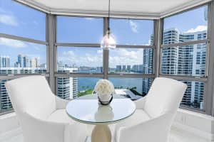 3500 Mystic Pointe Dr 2101, Aventura