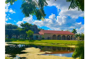 334 SW 86th Ave APT 206, Pembroke Pines, FL 33025, - MLS#A11842379
