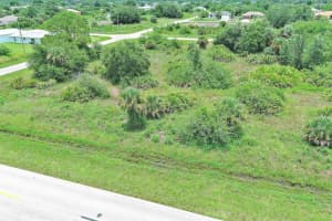 841 Milwaukee Blvd Lehigh Acres, FL 33974 - MLS#A11842386