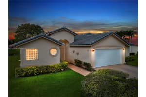 2549 Egret Lake Dr, Green Acres, FL 33413 - MLS#A11842392