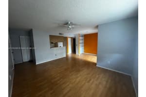 1227 Sw 46th Ave 314, Pompano Beach