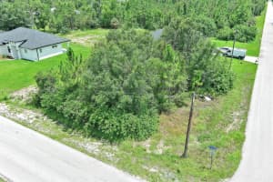 2500 E 10th St Lehigh Acres, FL 33936 - MLS#A11842453