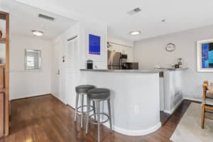 1255 Pennsylvania Ave 110 Miami Beach, FL 33139 - MLS#A11842481