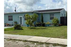 1571 NE 11th St, Homestead, FL 33033, - MLS#A11842489