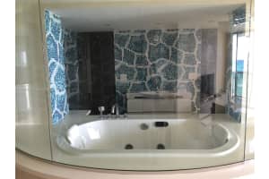 MLS# A11842495, Miami Beach, Florida 33140
