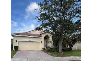 2130 Nw 166th Ave, Pembroke Pines