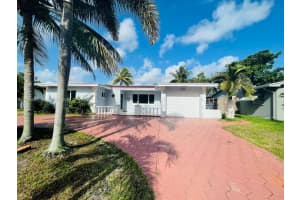 1400 N 74th Ter, Hollywood, FL 33024 - MLS#A11842558