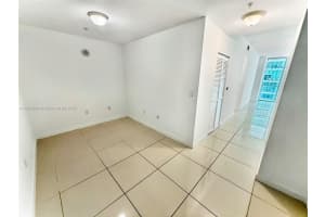 79 SW 12th St 1909-S + DEN, Miami, FL 33130 - MLS#A11842640