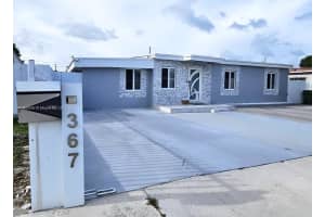 367 W 33rd St, Hialeah