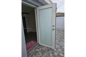367 W 33rd St Hialeah, FL 33012 - MLS#A11842646