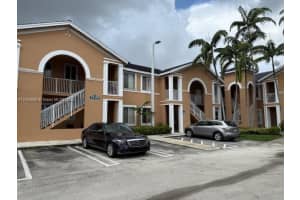7130 NW 177th St 103-8, Hialeah, FL 33015 - MLS#A11842660