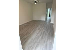 7130 NW 177th St 103-8, Hialeah, FL 33015 - MLS#A11842660