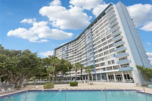 7441 Wayne Ave 2b Miami Beach, FL 33141 - MLS#A11842706