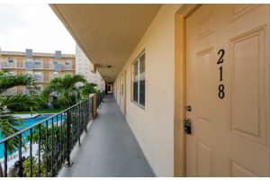 2145 Pierce St 218 Hollywood, FL 33020 - MLS#A11842710