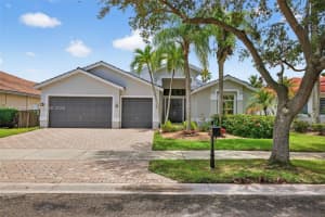 1347 Ginger Cir, Weston