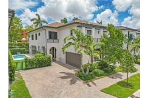 8109 Nw 48th Ter, Doral