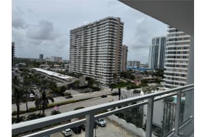 2030 S Ocean Dr 727 Hallandale Beach, FL 33009 - MLS#A11842771