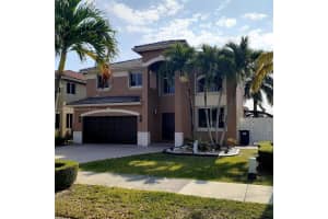 6913 Sw 163rd Pl 6913, Miami