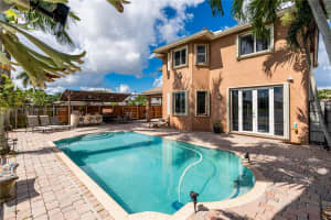 6913 SW 163rd Pl 6913, Miami, FL 33193 - MLS#A11842774
