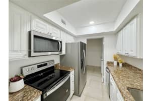 5672 Rock Island Rd 270, Tamarac, FL 33319 - MLS#A11842781