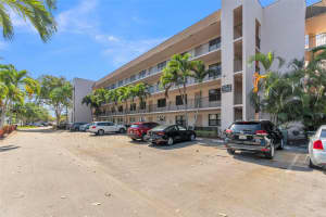 10400 Nw 30th Ct 203 Sunrise, FL 33322 - MLS#A11842792