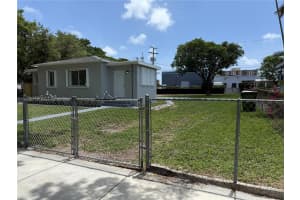 12235 Ne 12th Pl North Miami, FL 33161 - MLS#A11842821